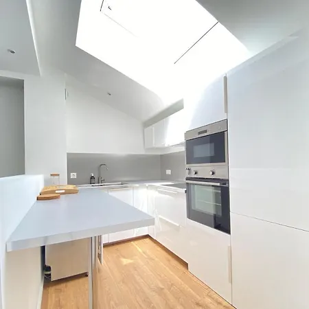 Apartment Tour D'auvergne: Near Cathedral And Place De Jaude *